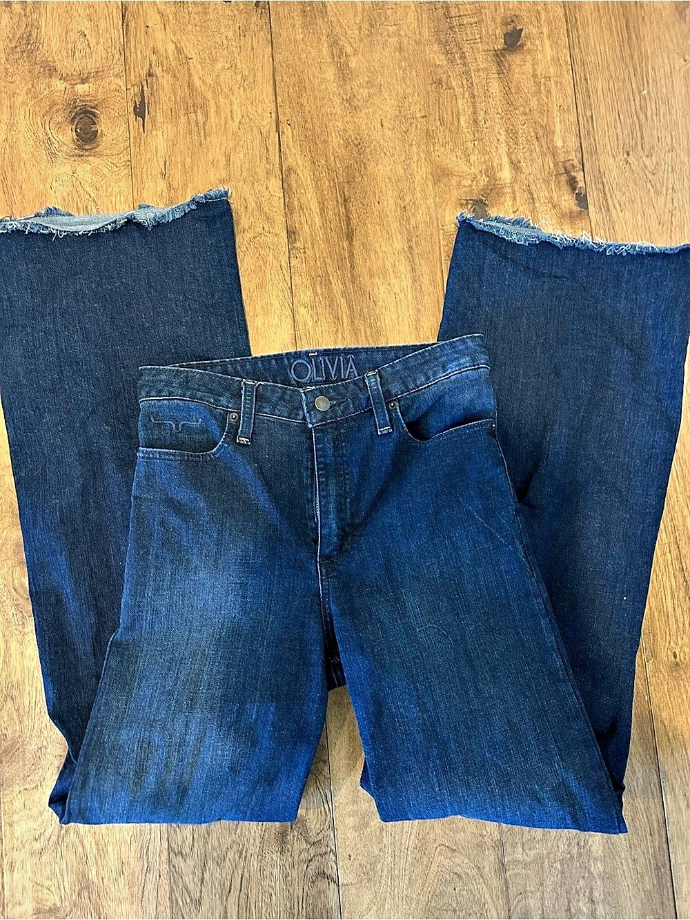Kimes ranch Olivia Wide Leg Raw Hem Jeans Waist 4/34 dark Blue